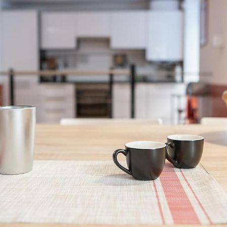 ميلان Comfortable Flat In Porta Romana المظهر الخارجي الصورة