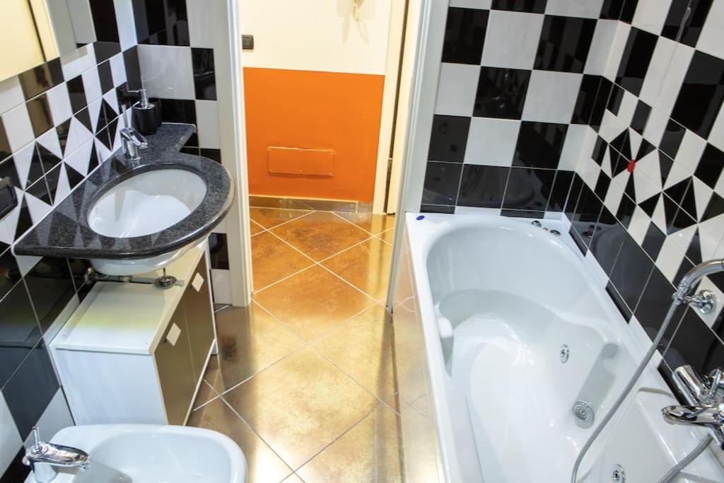 ميلان Comfortable Flat In Porta Romana المظهر الخارجي الصورة