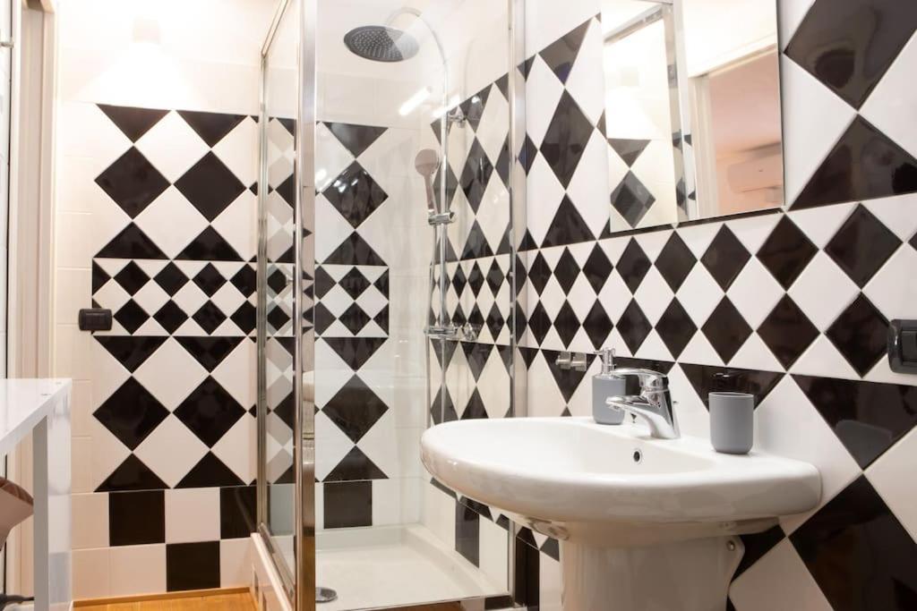 ميلان Comfortable Flat In Porta Romana المظهر الخارجي الصورة